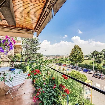 Terrazza Piccolomini: Elegant Apartment Stunning View Over Rome/St Peter'S Dome Luaran gambar