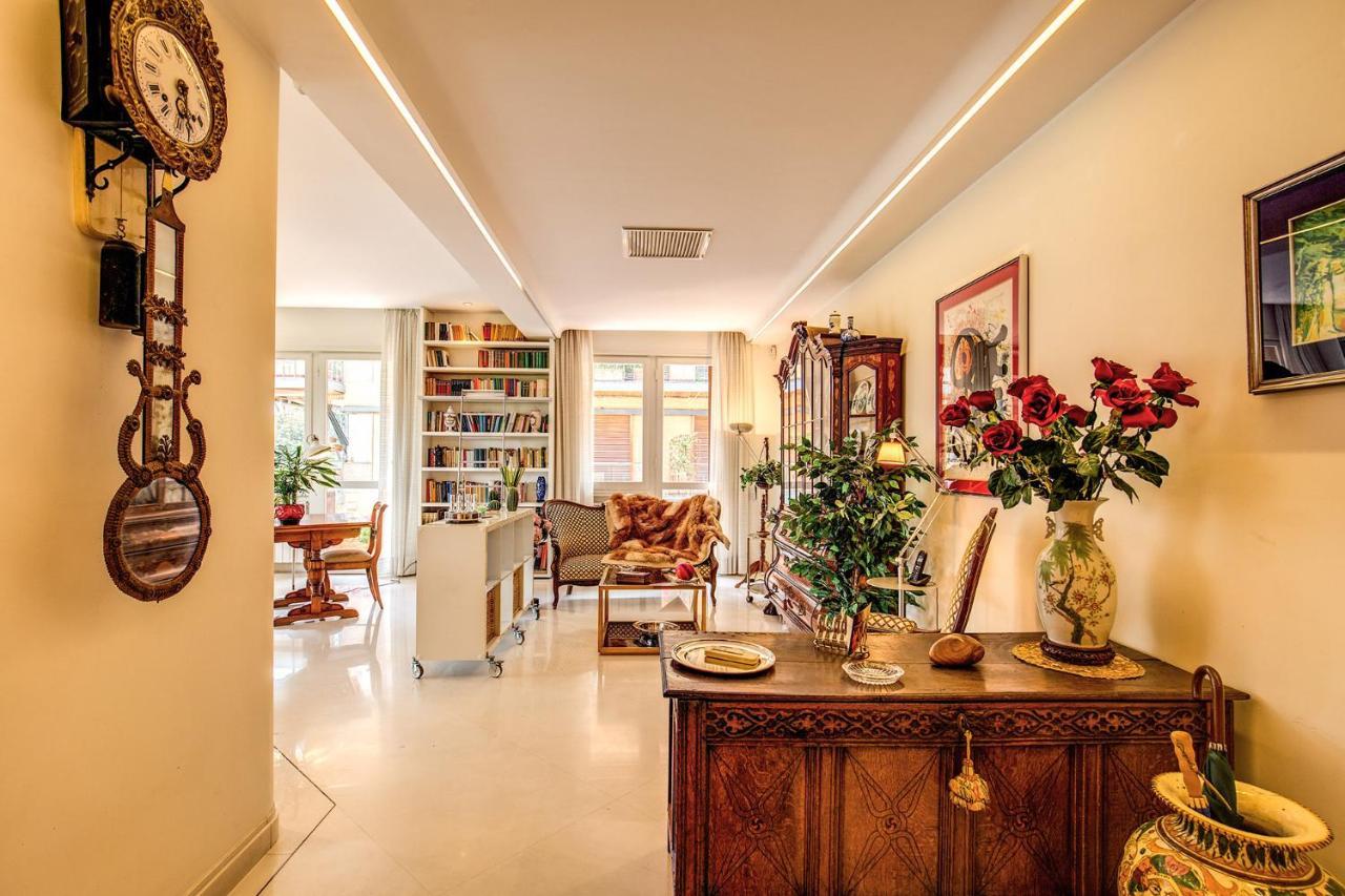 Terrazza Piccolomini: Elegant Apartment Stunning View Over Rome/St Peter'S Dome Luaran gambar