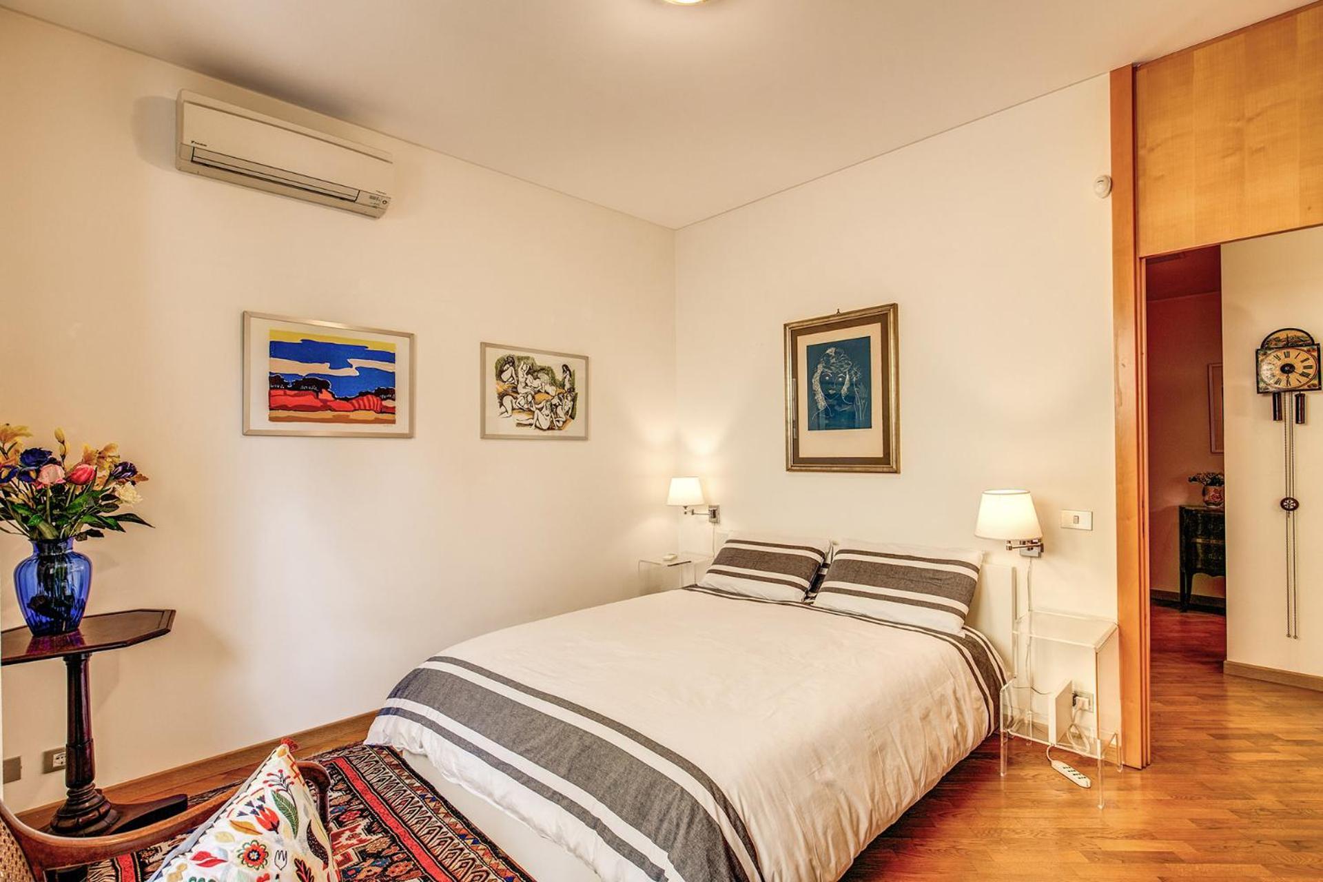 Terrazza Piccolomini: Elegant Apartment Stunning View Over Rome/St Peter'S Dome Luaran gambar